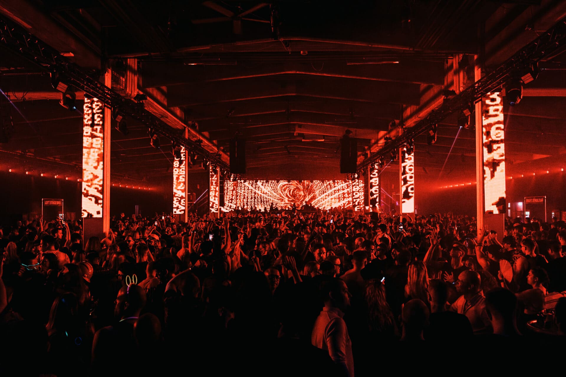 2025.05.11_aaizikovich_Gravity_Deborah_XS101574-Enhanced-NR-FullRES