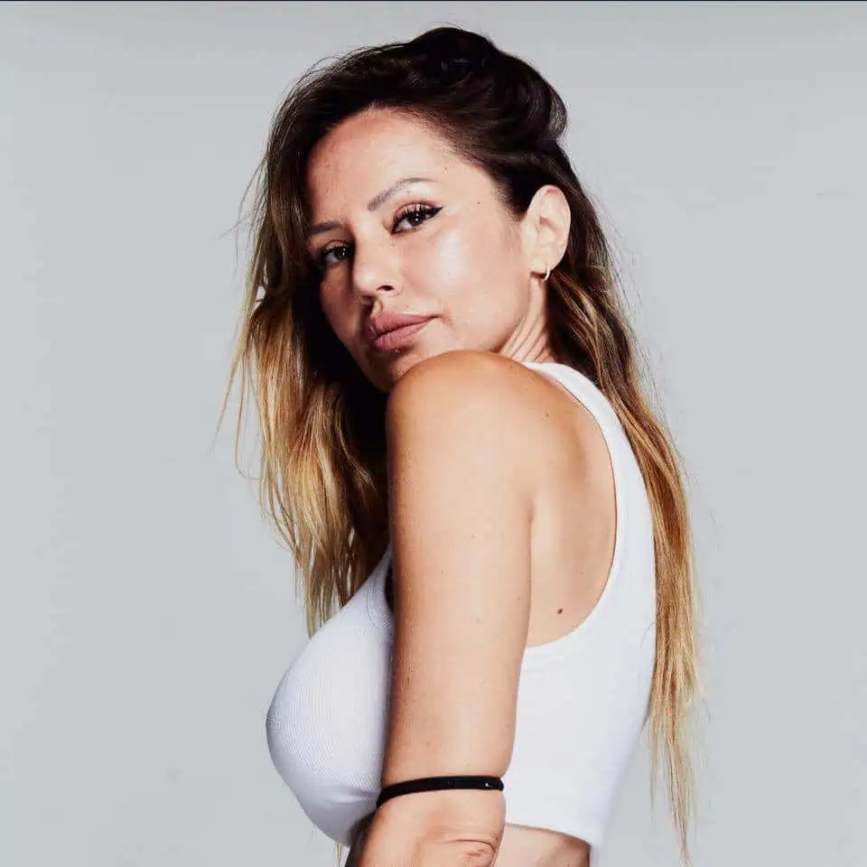 deborah-de-luca-en-dj-profile-techno-airlines